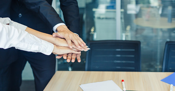 施工資質(zhì)齊全/專(zhuān)業(yè)化運(yùn)營(yíng)團(tuán)隊(duì)